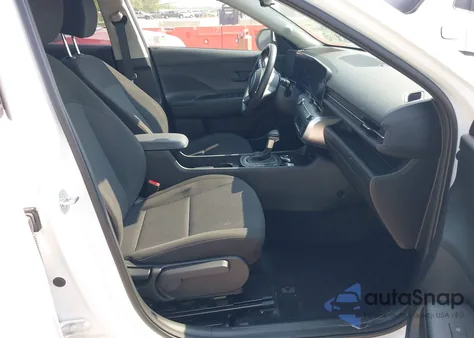 2025 Hyundai Kona Sel z USA, uszkodzony, nr VIN KM8HB3AB4SU273111